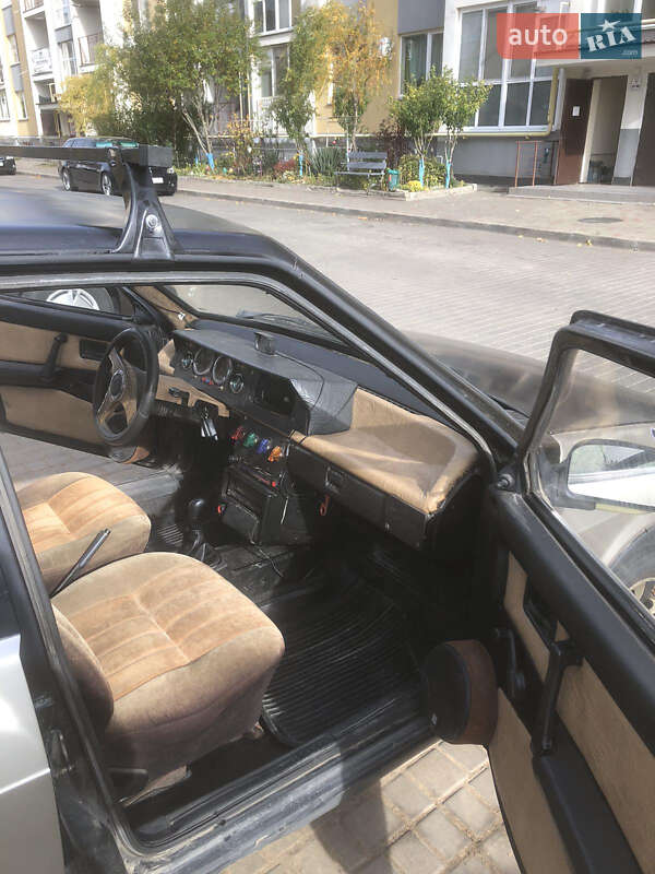 Хэтчбек ВАЗ / Lada 2109 1988 в Одессе фото 7 Хэтчбек ВАЗ / Lada 2109 1988 в Одессе