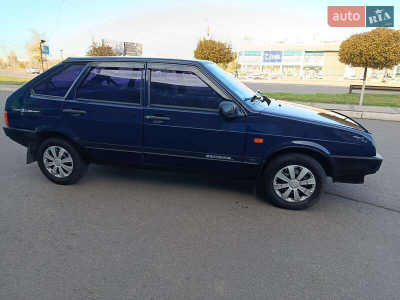 Хэтчбек ВАЗ / Lada 2109 2006 в Кривом Роге
