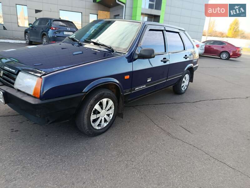 Хэтчбек ВАЗ / Lada 2109 2006 в Кривом Роге