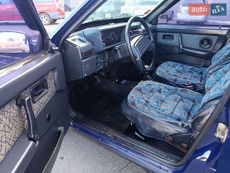 Хэтчбек ВАЗ / Lada 2109 2006 в Кривом Роге