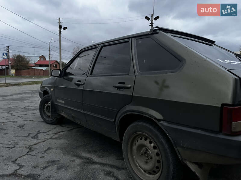 Хэтчбек ВАЗ / Lada 2109 2003 в Харькове фото 5 Хэтчбек ВАЗ / Lada 2109 2003 в Харькове