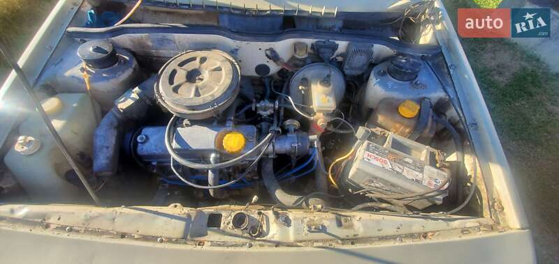 Хэтчбек ВАЗ / Lada 2109 1989 в Ивано-Франковске фото 3 Хэтчбек ВАЗ / Lada 2109 1989 в Ивано-Франковске