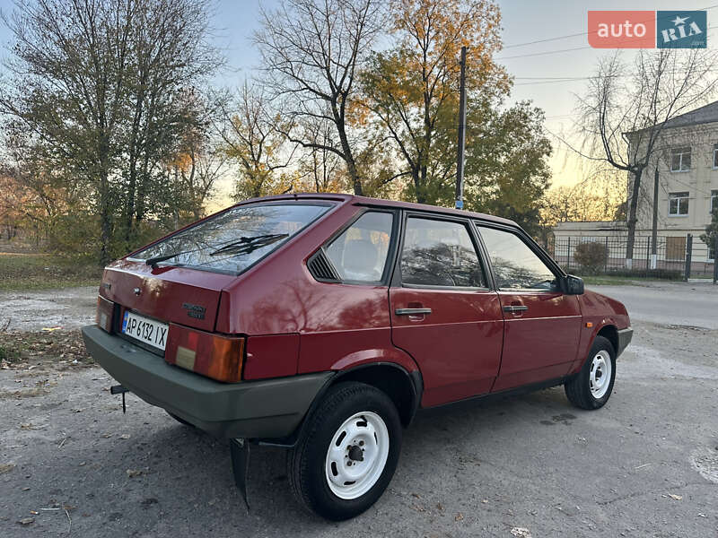 Хэтчбек ВАЗ / Lada 2109 1990 в Запорожье фото 6 Хэтчбек ВАЗ / Lada 2109 1990 в Запорожье