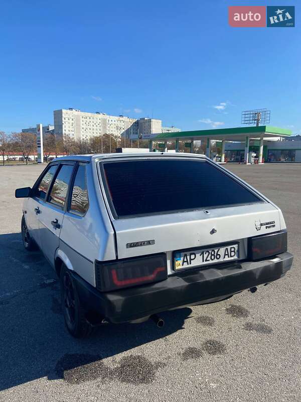 Хетчбек ВАЗ / Lada 2109 2001 в Запоріжжі фото 4 Хетчбек ВАЗ / Lada 2109 2001 в Запоріжжі