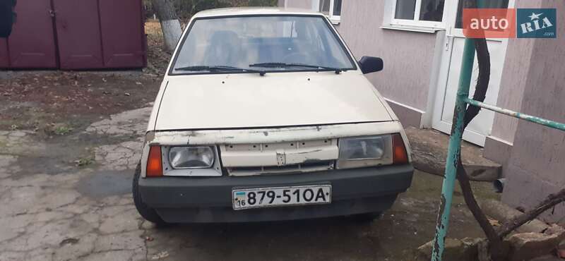 Хэтчбек ВАЗ / Lada 2109 1989 в Березовке фото 2 Хэтчбек ВАЗ / Lada 2109 1989 в Березовке