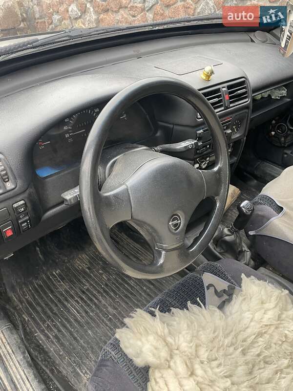 ВАЗ / Lada 2109 1995 ВАЗ / Lada 2109 1995