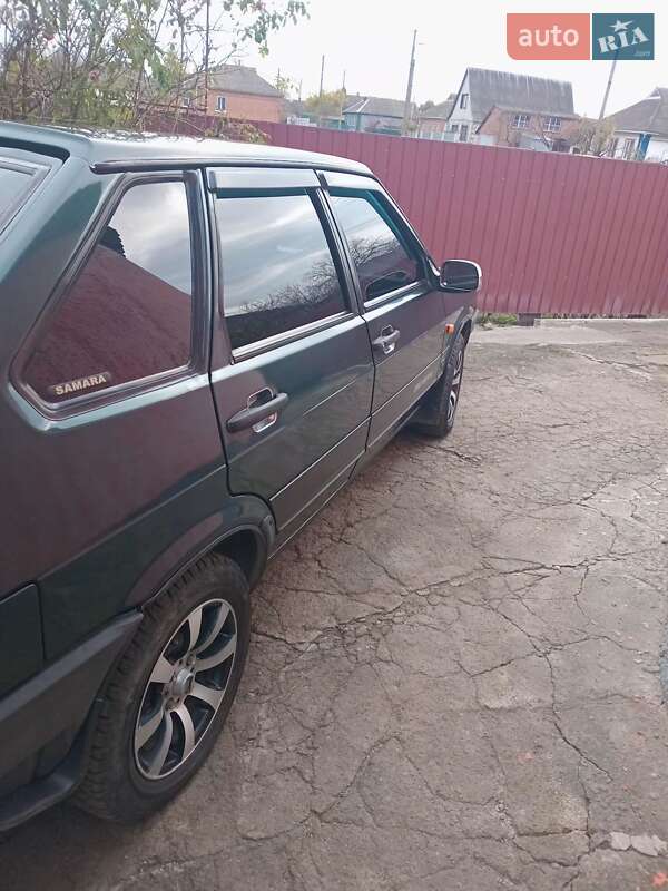 Хетчбек ВАЗ / Lada 2109 2003 в Гребінці фото 5 Хетчбек ВАЗ / Lada 2109 2003 в Гребінці