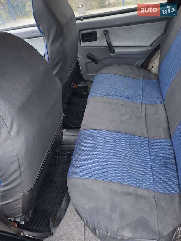 Хэтчбек ВАЗ / Lada 2109 1996 в Запорожье фото 12 Хэтчбек ВАЗ / Lada 2109 1996 в Запорожье