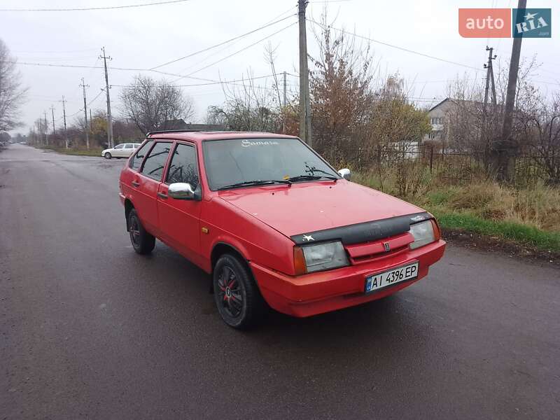 ВАЗ / Lada 2109 1988 ВАЗ / Lada 2109 1988