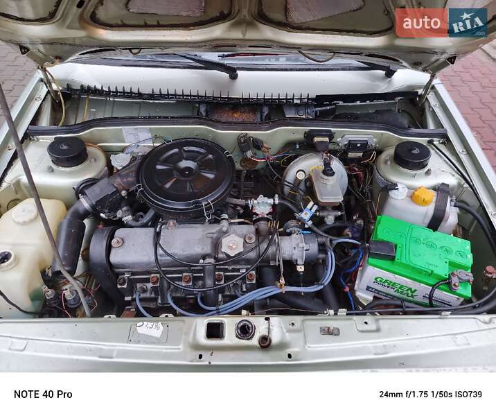 Хэтчбек ВАЗ / Lada 2109 2001 в Шепетовке