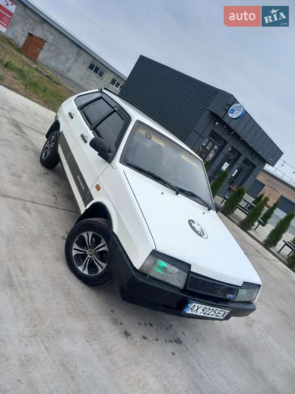 ВАЗ / Lada 2109 1992 ВАЗ / Lada 2109 1992