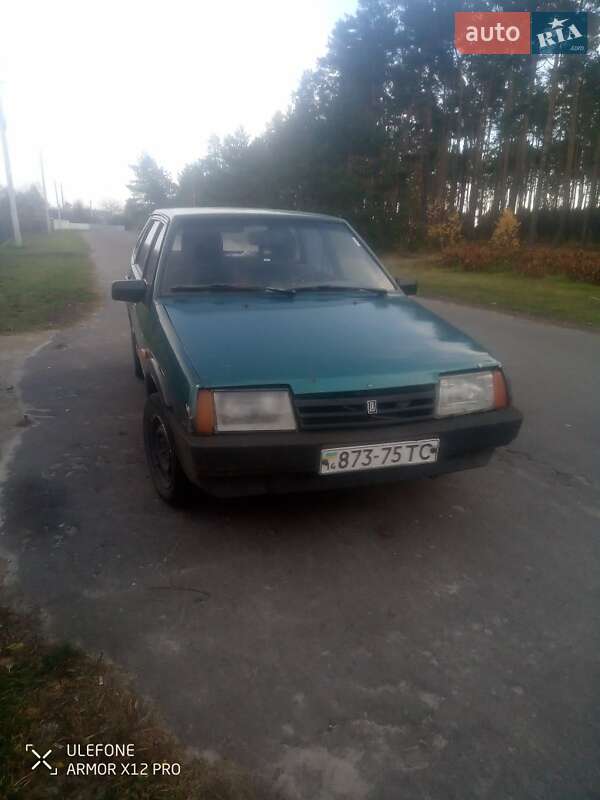 Хэтчбек ВАЗ / Lada 2109 1998 в Львове