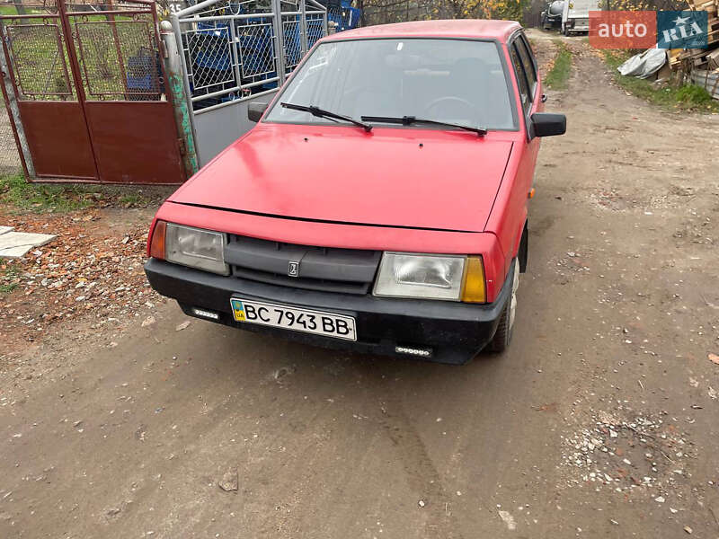 Хэтчбек ВАЗ / Lada 2109 1990 в Львове