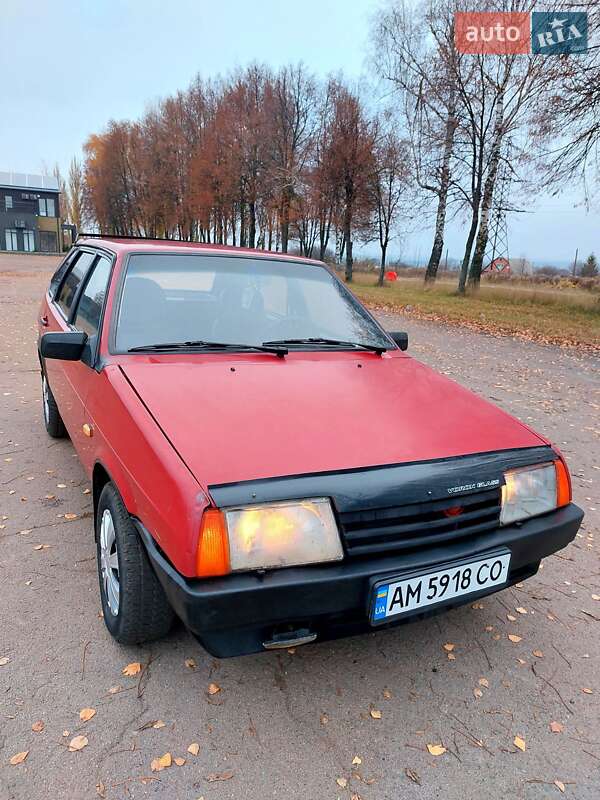 Хэтчбек ВАЗ / Lada 2109 1995 в Тростянце фото 7 Хэтчбек ВАЗ / Lada 2109 1995 в Тростянце