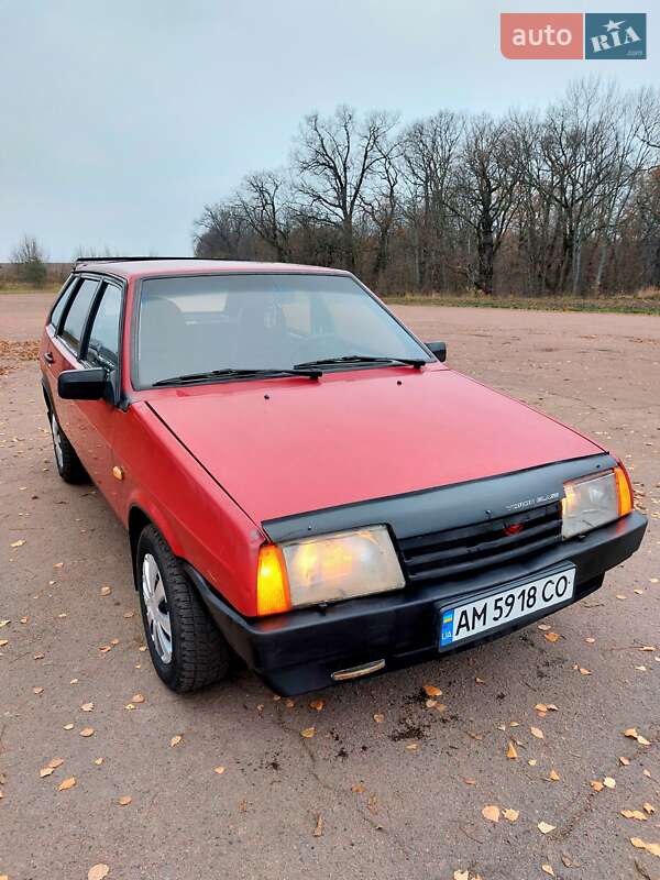 Хэтчбек ВАЗ / Lada 2109 1995 в Тростянце фото 12 Хэтчбек ВАЗ / Lada 2109 1995 в Тростянце