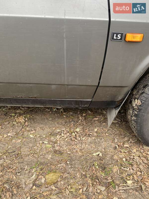 Хэтчбек ВАЗ / Lada 2109 1991 в Днепре фото 10 Хэтчбек ВАЗ / Lada 2109 1991 в Днепре