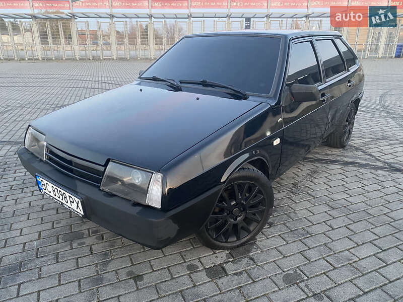 Хетчбек ВАЗ / Lada 2109 2003 в Львові фото 3 Хетчбек ВАЗ / Lada 2109 2003 в Львові