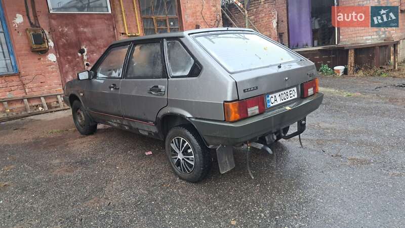 Хетчбек ВАЗ / Lada 2109 1991 в Черкасах