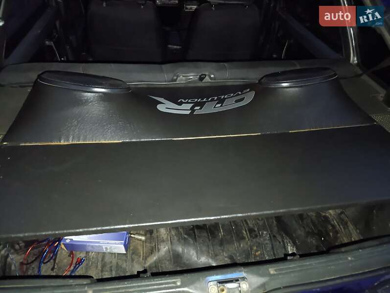 Хэтчбек ВАЗ / Lada 2109 2004 в Запорожье