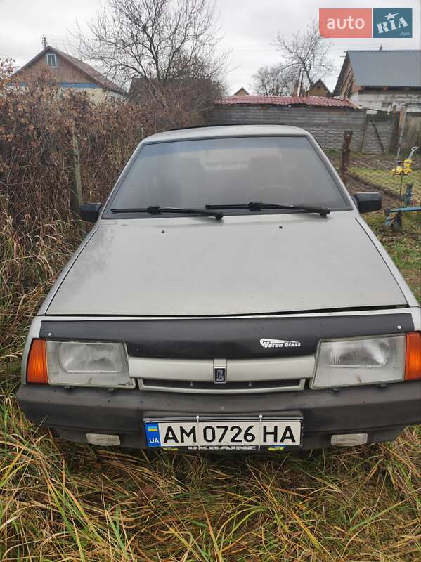Хетчбек ВАЗ / Lada 2109 1993 в На Новій Борові
