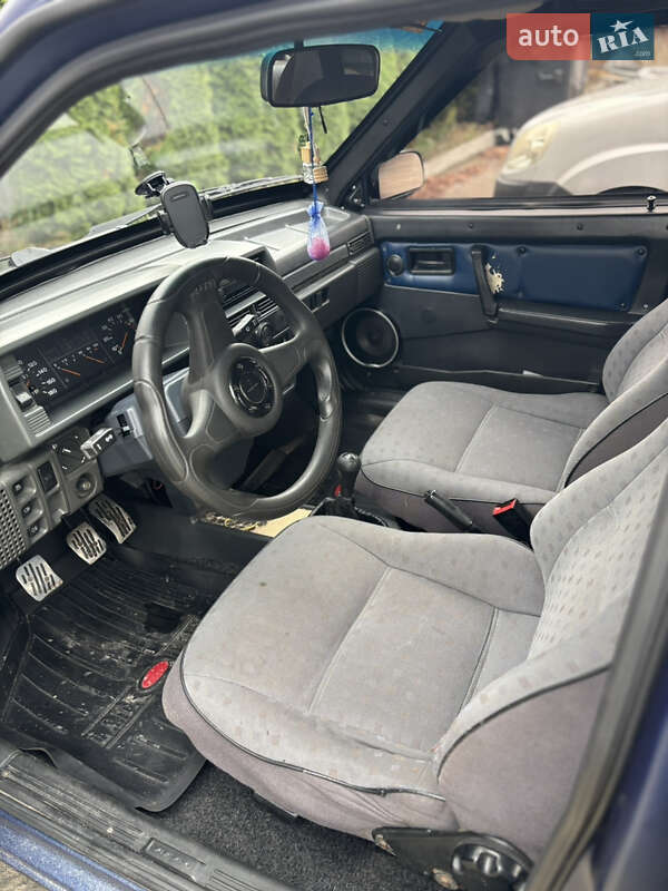 Хэтчбек ВАЗ / Lada 2109 2004 в Киеве