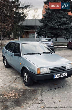 Хетчбек ВАЗ 2109 2002 в Валках