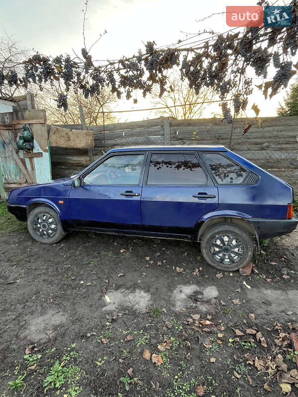 Хетчбек ВАЗ / Lada 2109 1990 в Тетієві фото 5 Хетчбек ВАЗ / Lada 2109 1990 в Тетієві