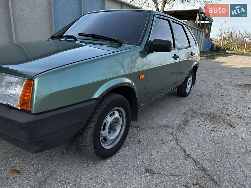 Хетчбек ВАЗ / Lada 2109 2006 в Нікополі