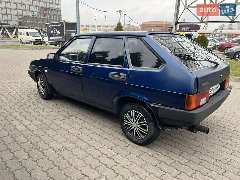 Хэтчбек ВАЗ / Lada 2109 2005 в Львове фото 4 Хэтчбек ВАЗ / Lada 2109 2005 в Львове