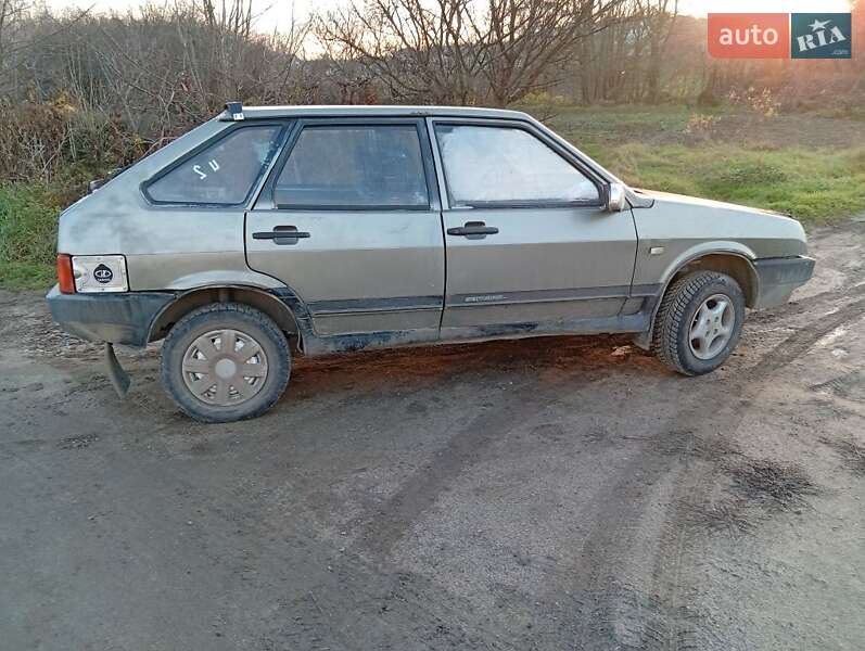 Хетчбек ВАЗ / Lada 2109 2001 в Тульчині