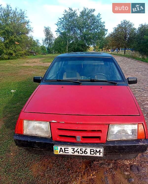 Хетчбек ВАЗ / Lada 2109 1990 в Єланці