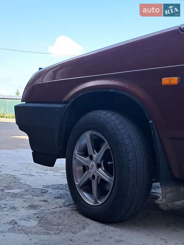 Хэтчбек ВАЗ / Lada 2109 2008 в Дрогобыче