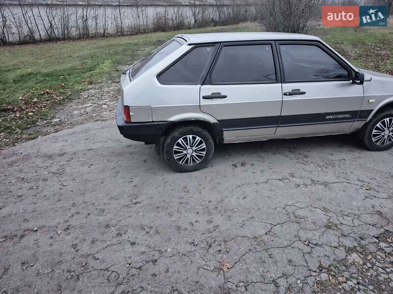 Хетчбек ВАЗ / Lada 2109 1996 в Умані