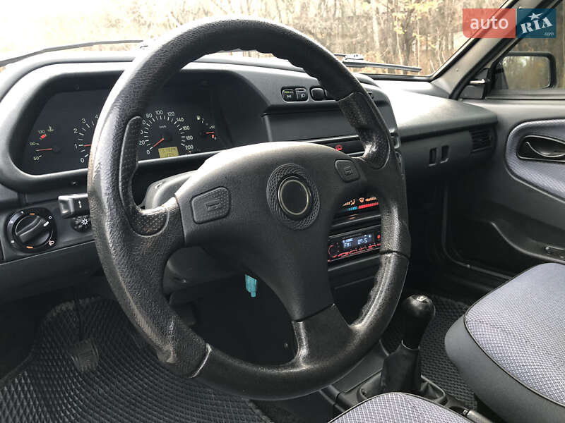 Хэтчбек ВАЗ / Lada 2109 2007 в Днепре фото 20 Хэтчбек ВАЗ / Lada 2109 2007 в Днепре