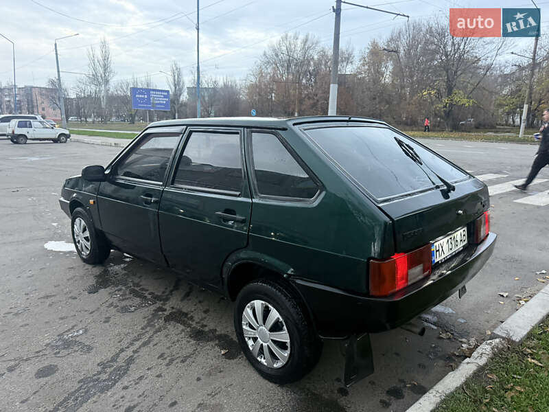 Хэтчбек ВАЗ / Lada 2109 2003 в Запорожье