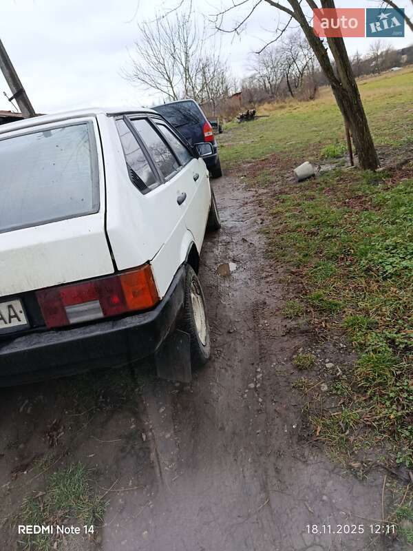 Хетчбек ВАЗ / Lada 2109 1988 в Заболотові