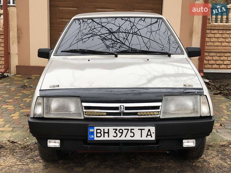 Хэтчбек ВАЗ / Lada 2109 2007 в Теплодаре