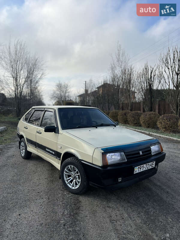 Хетчбек ВАЗ / Lada 2109 1992 в Запоріжжі