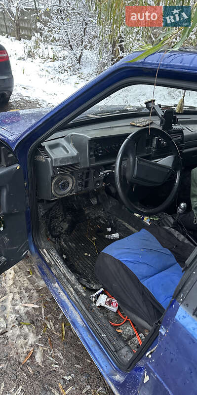 Хетчбек ВАЗ / Lada 2109 2002 в Львові