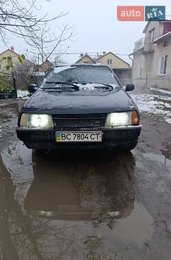 Хэтчбек ВАЗ 2109 2003 в Бродах