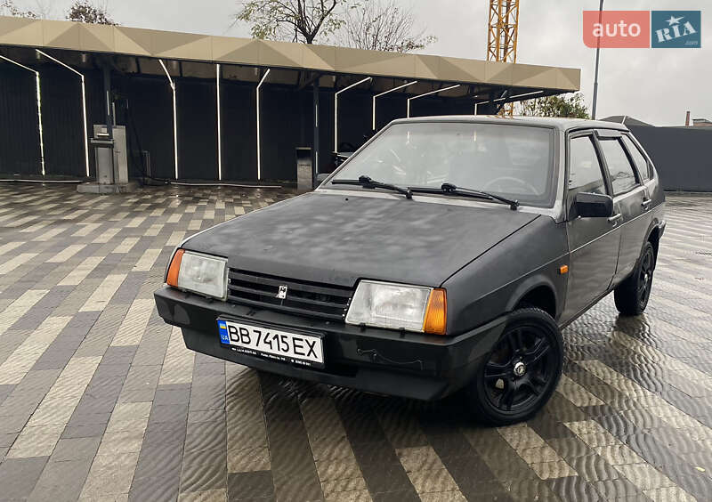 Хетчбек ВАЗ / Lada 2109 1991 в Ужгороді