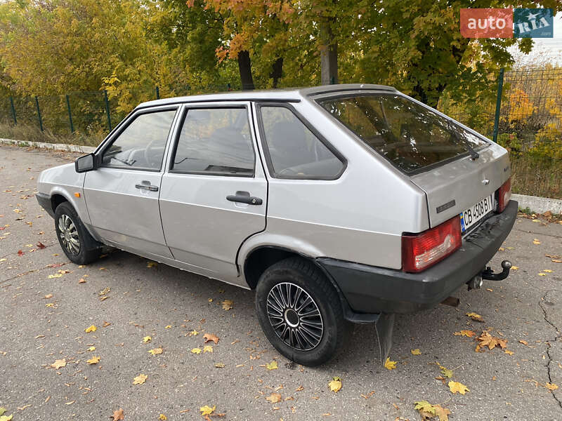 Хетчбек ВАЗ / Lada 2109 2011 в Конотопі