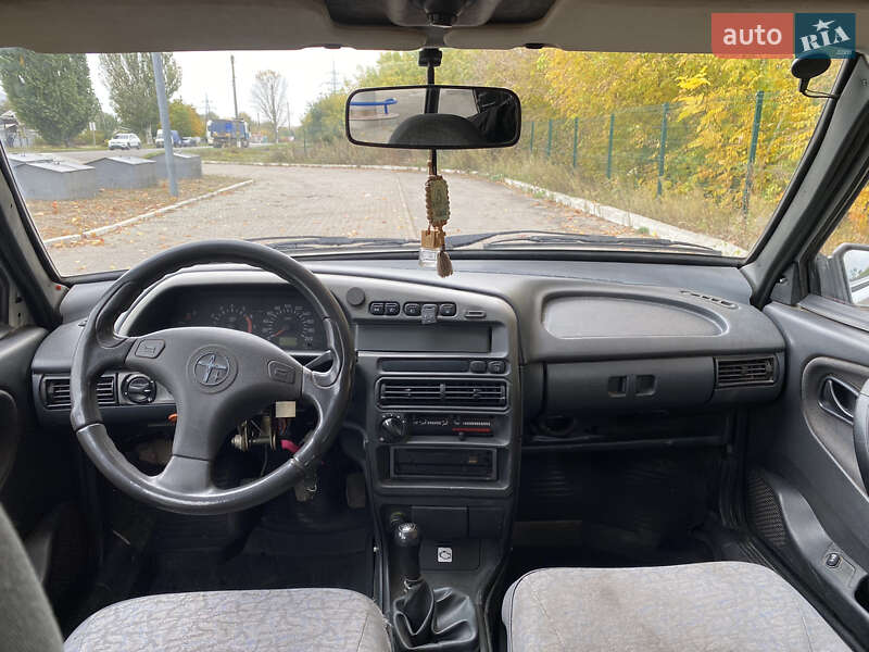 Хетчбек ВАЗ / Lada 2109 2011 в Конотопі