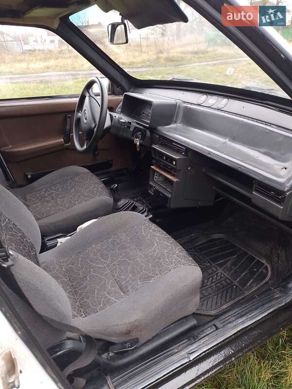 Хэтчбек ВАЗ / Lada 2109 1990 в Тернополе