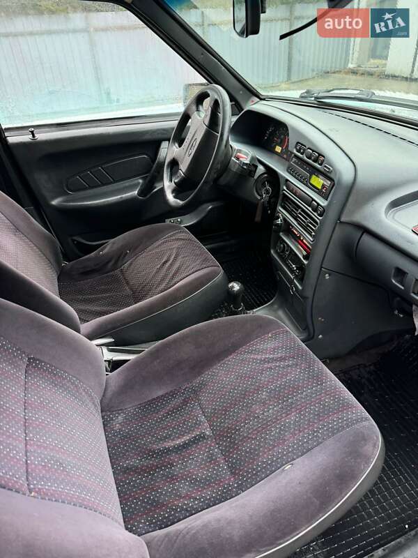 Хэтчбек ВАЗ / Lada 2109 1989 в Киеве фото 8 Хэтчбек ВАЗ / Lada 2109 1989 в Киеве