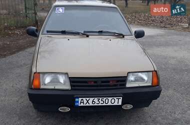 Хэтчбек ВАЗ / Lada 2109 1999 в Харькове