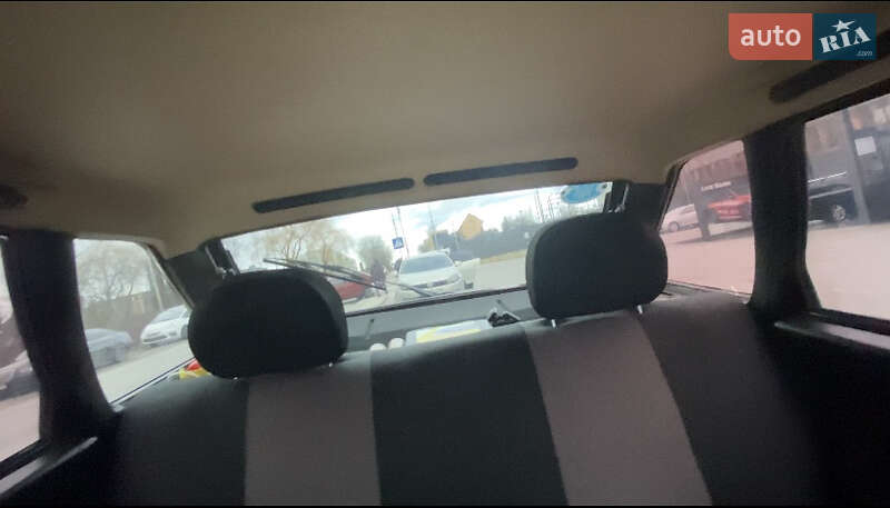 Хэтчбек ВАЗ / Lada 2109 1996 в Львове