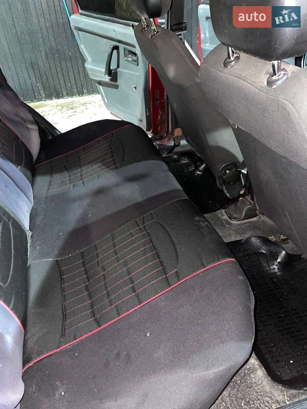 Хэтчбек ВАЗ / Lada 2109 1995 в Волочиске