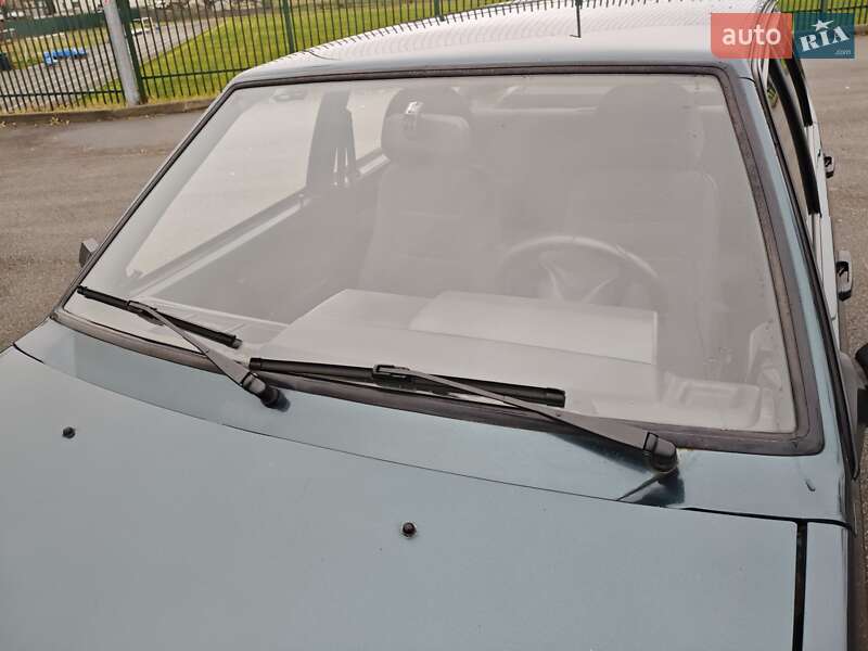 Хэтчбек ВАЗ / Lada 2109 2004 в Броварах