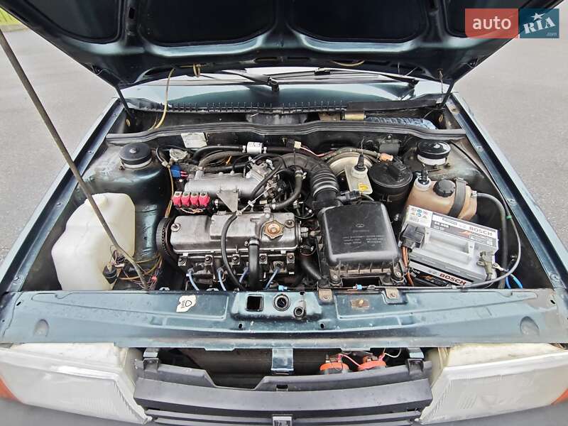 Хэтчбек ВАЗ / Lada 2109 2004 в Броварах